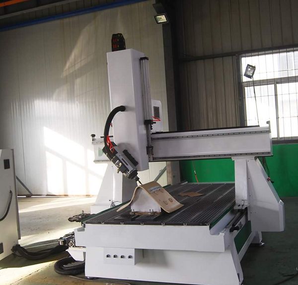 4 άξονα CNC Router Machine
